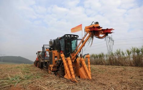 Chenhan Sugarcane Harvester-1
